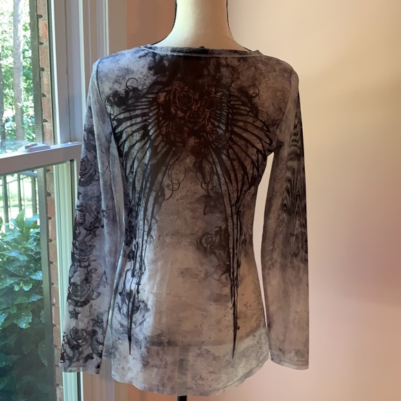 Sheer fleur de lis top - Picture 4 of 5